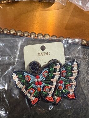 Avec Beaded Butterfly Earrings in Navy, Green & Coral NEW in SEALED BAG